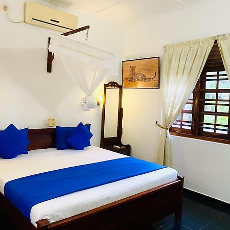 Mali Guest House 希克杜沃 外观 照片