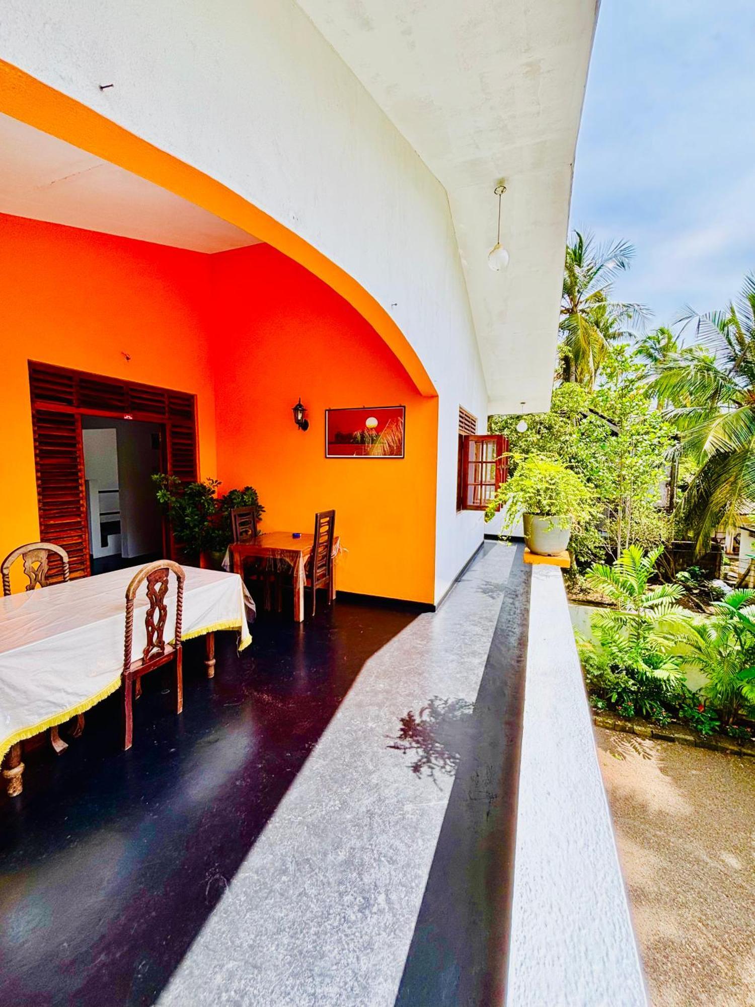 Mali Guest House 希克杜沃 外观 照片